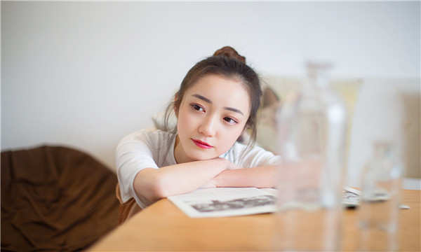 月湖供卵代怀生子公司：助力不孕不育患者家庭实现生育梦想