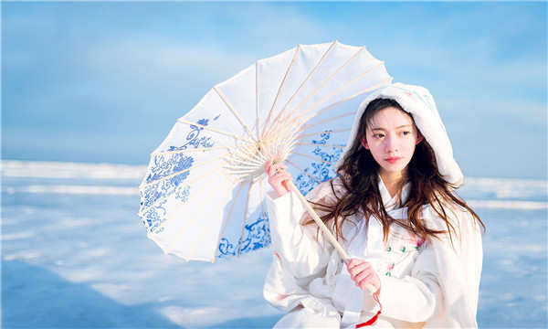 月湖试管代怀生子多少钱一个？助孕之路的费用分析与方案选择